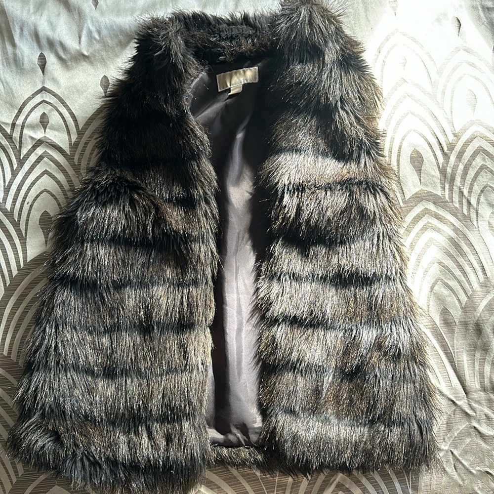 MICHAEL KORS open faux fur vest size XS